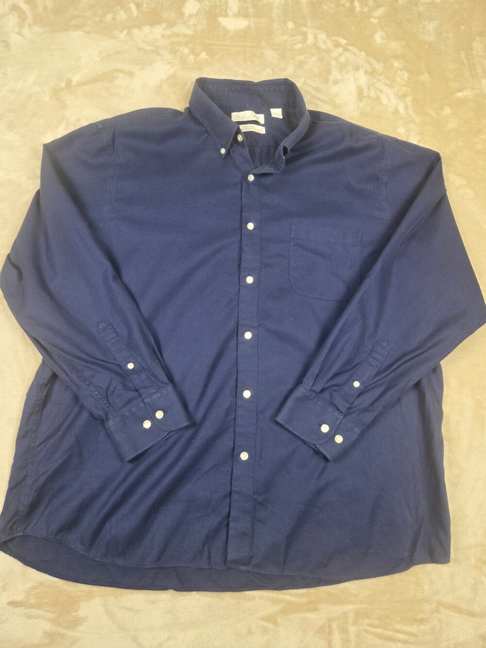 Roundtree & Yorke Gold Label Non-Iron Long Sleeve Sport Shirt